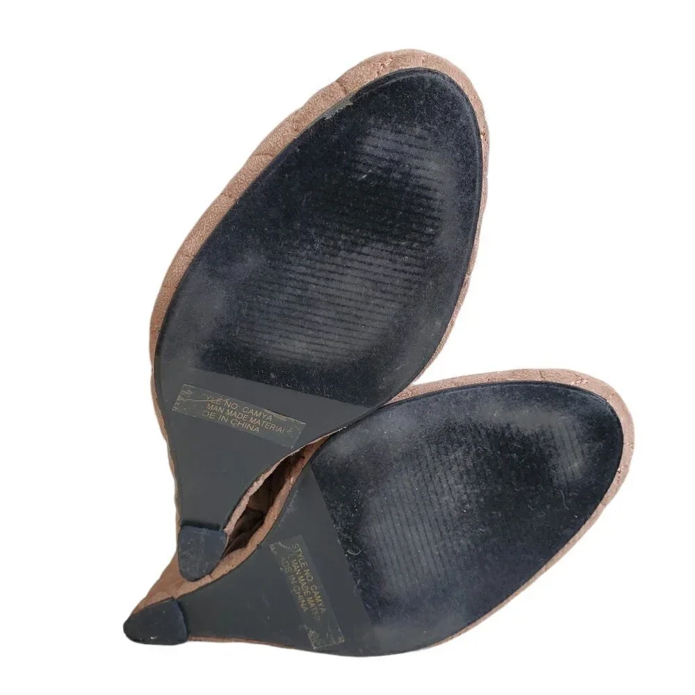 Herstyle taupe wedged